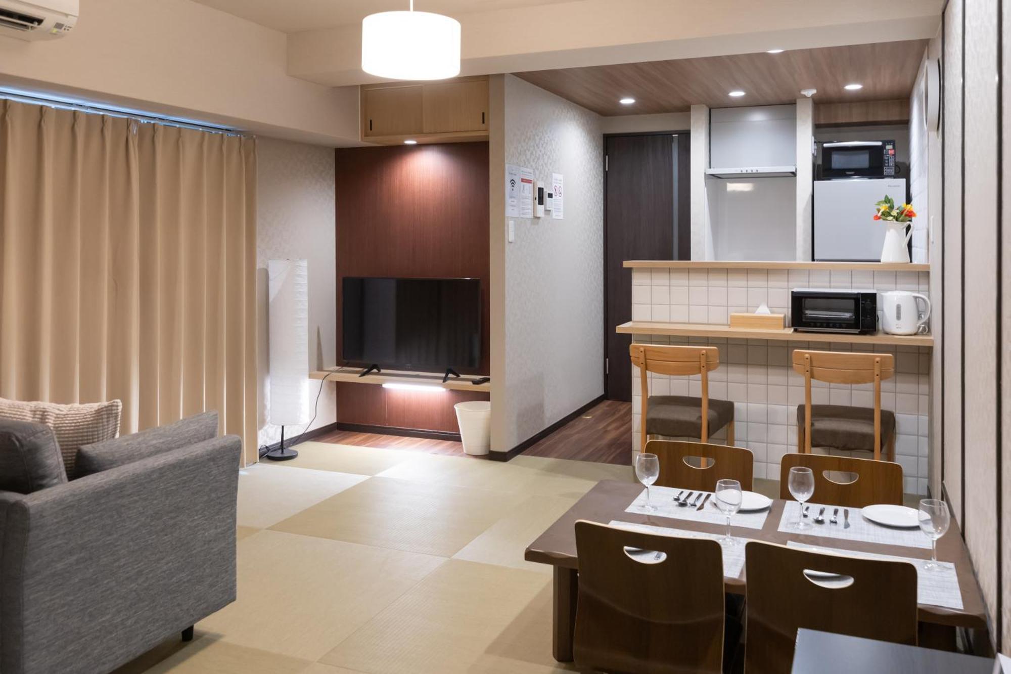 H2H Dotonbori Apartment Осака Екстериор снимка
