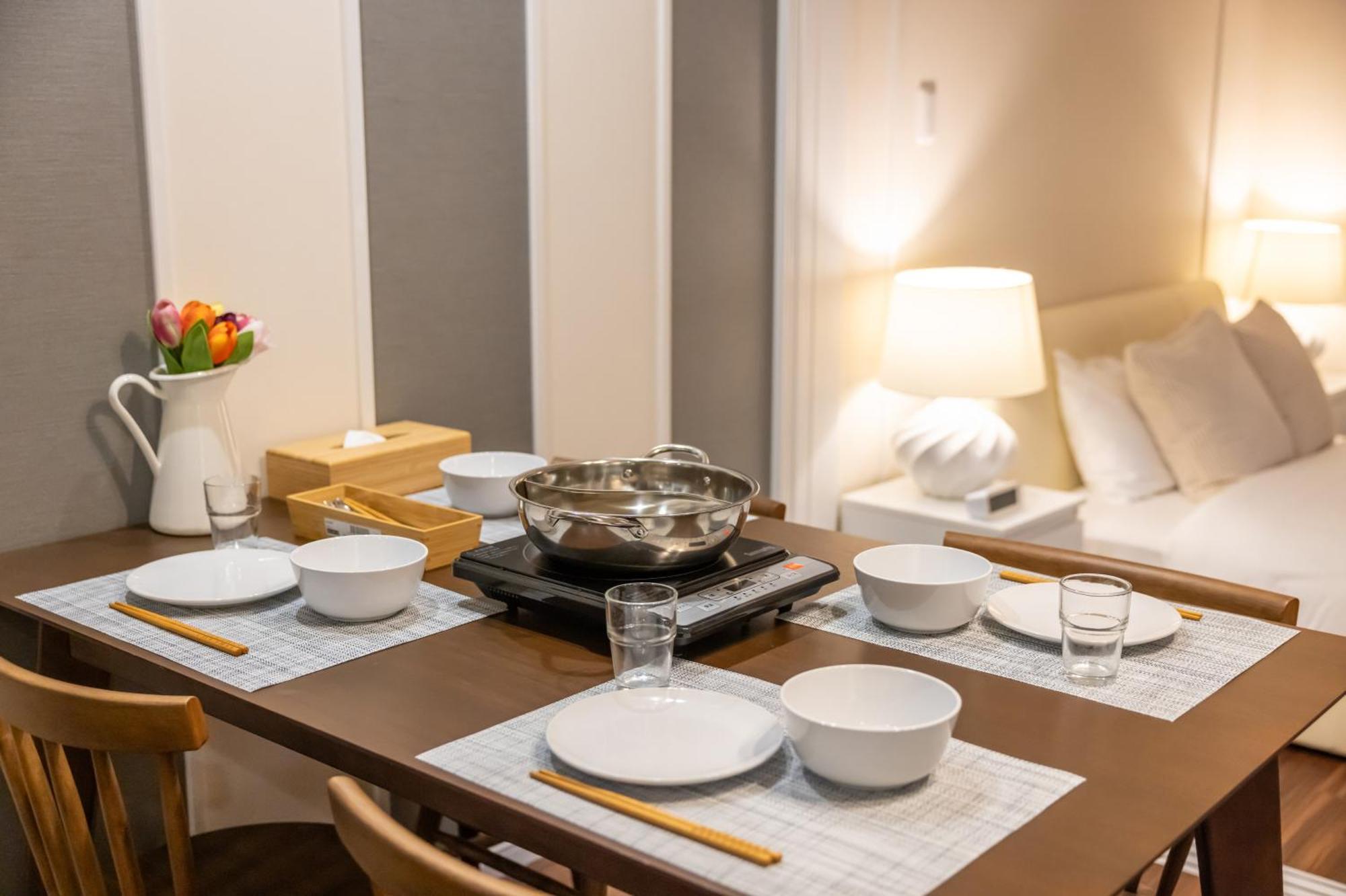 H2H Dotonbori Apartment Осака Екстериор снимка